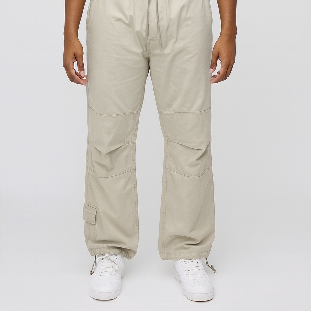 Women’s Parachute 100% Cotton Adjustable Waist Utility Cargo Pants in Khaki, 6